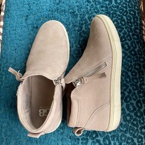 Gianni Bini Double Zipper Sneaker